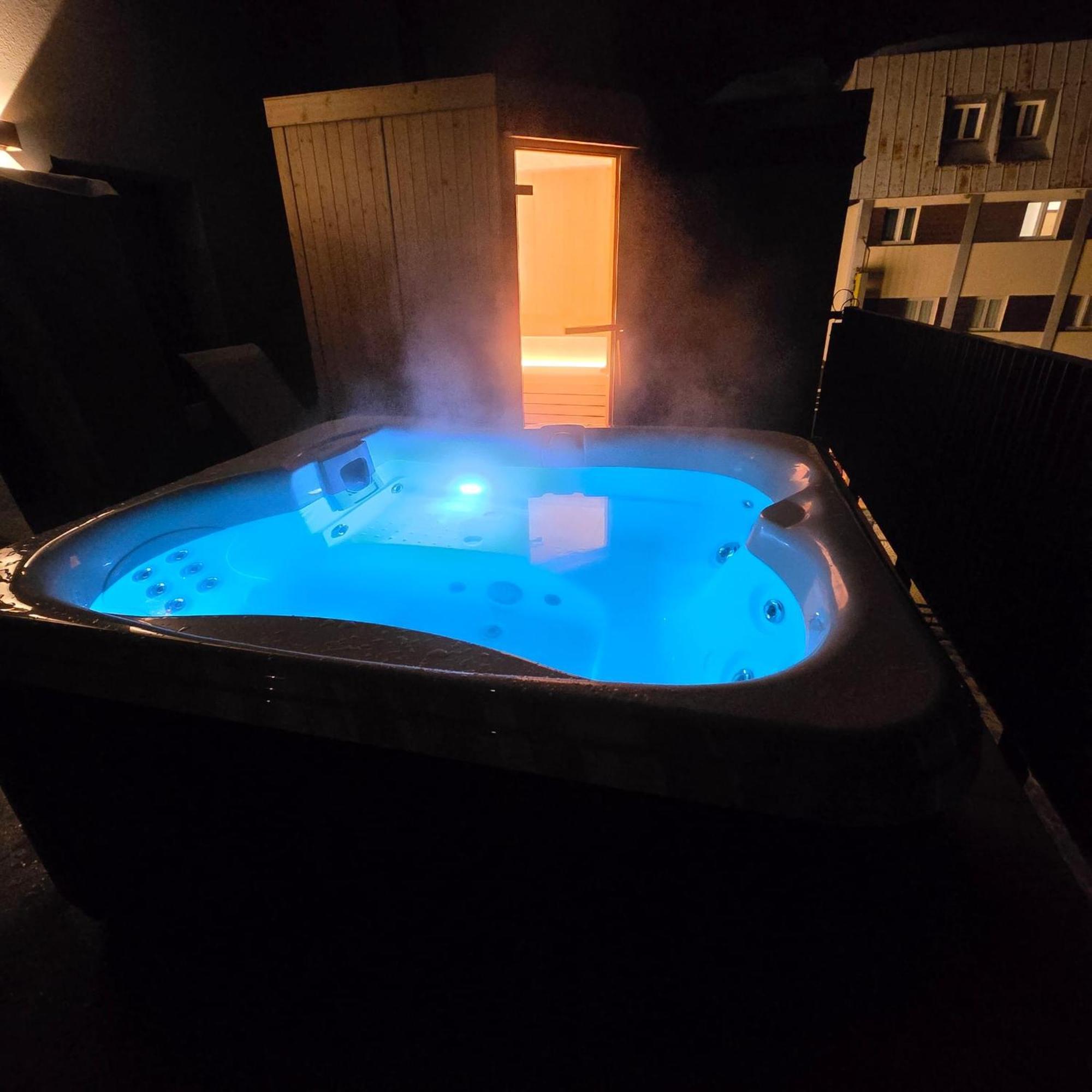 Hotel Perruquet Breuil-Cervinia Exteriör bild